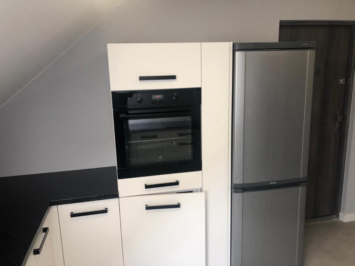 Klimatyzowane Apartamenty I Pokoje Przy Targach كيلتشي المظهر الخارجي الصورة